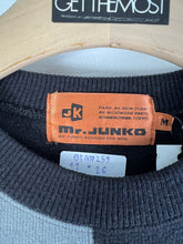 Load image into Gallery viewer, Vintage Mr. Junko Embroidery Color Block Sweatshirt (M) GTMP259
