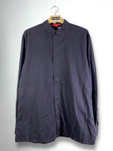 Load image into Gallery viewer, Shanghai Tang Dragon Embroidery Button Up Shirt (L) GTMP258
