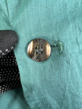 Load image into Gallery viewer, Plantation ISSEY MIYAKE Button Up Shirt (M) GTMP266
