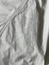 Load image into Gallery viewer, Vintage Tommy Hilfiger Nylon Jacket (XL) JKA273
