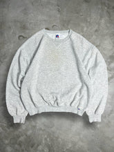 Load image into Gallery viewer, Vintage Russell Athletic Blank Sweatshirt (L) JK555
