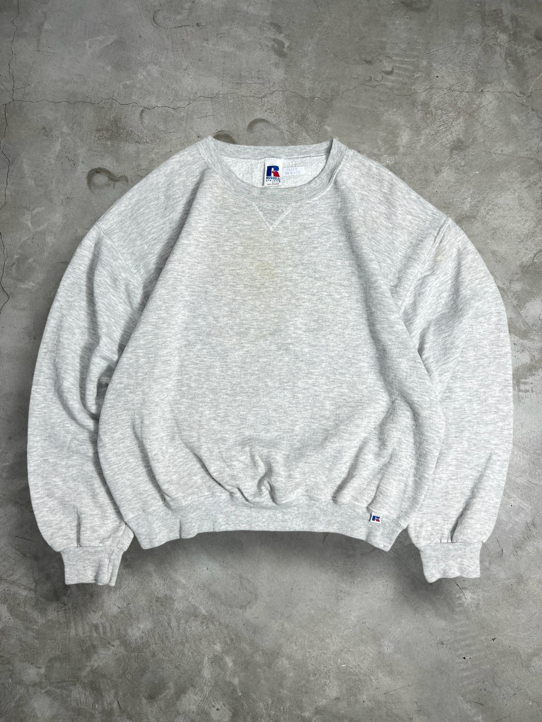 Vintage Russell Athletic Blank Sweatshirt (L) JK555