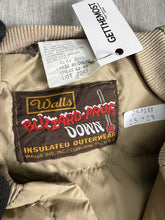 Load image into Gallery viewer, Vintage Walls Blizzard-Pruf Down Jacket (L) JKA288
