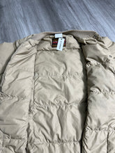 Load image into Gallery viewer, Vintage Walls Blizzard-Pruf Down Jacket (L) JKA288
