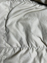 Load image into Gallery viewer, Vintage Walls Blizzard-Pruf Down Jacket (L) JKA288
