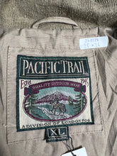 Load image into Gallery viewer, Pacific Trail by London Frog Bomber Jacket (XL) JKA287
