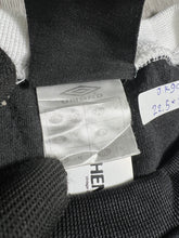 Load image into Gallery viewer, Umbro Box Logo Sweatshirt (M) JK909
