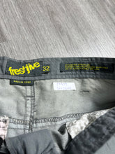 Load image into Gallery viewer, Freshjive Multi Pocket Cargo Short JK899
