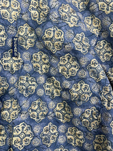 Load image into Gallery viewer, Michiko London Jeans Printed Shirt (M) GTMP025
