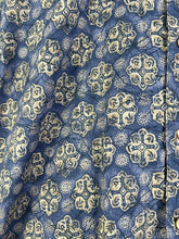 Load image into Gallery viewer, Michiko London Jeans Printed Shirt (M) GTMP025

