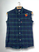 Load image into Gallery viewer, Hysteric Glamour Tartan Plaid Sleeveless Shirt (140) GTMP121

