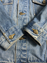 Load image into Gallery viewer, Vintage 90s Marlboro Country Store Denim Jacket (M) JK407
