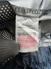 Load image into Gallery viewer, Vintage Umbro Mini Logo Half-Zip Polyester Hoodie (L) JKA011
