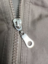 Load image into Gallery viewer, London Fog Windbreaker Jacket (12) JKA358
