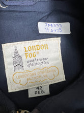 Load image into Gallery viewer, Vintage London Fog Harrington Jacket (42) JKA377
