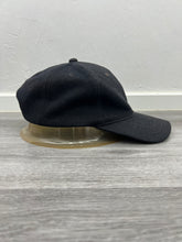Load image into Gallery viewer, Paul Smith Jeans Wool Cap
