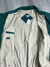 Load image into Gallery viewer, Vintage Winner Mate Windbreaker Jacket (L) JKA364
