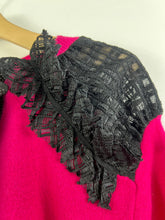 Load image into Gallery viewer, Lanvin en Bleu Pink Sweatshirt (38) GTMP042
