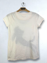 Load image into Gallery viewer, Tsumori Chisato Cat Graphic Tee GTMP140
