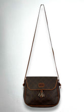 Load image into Gallery viewer, Bally Leather Shoulder Bag
