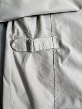 Load image into Gallery viewer, Vintage London Fog Full Zip Light Jacket (44) JKA416
