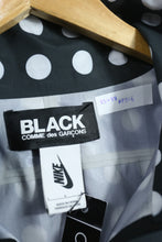 Load image into Gallery viewer, HP016 Comme des Garcons Black x Nike 3 Layer Popover Jacket (L)
